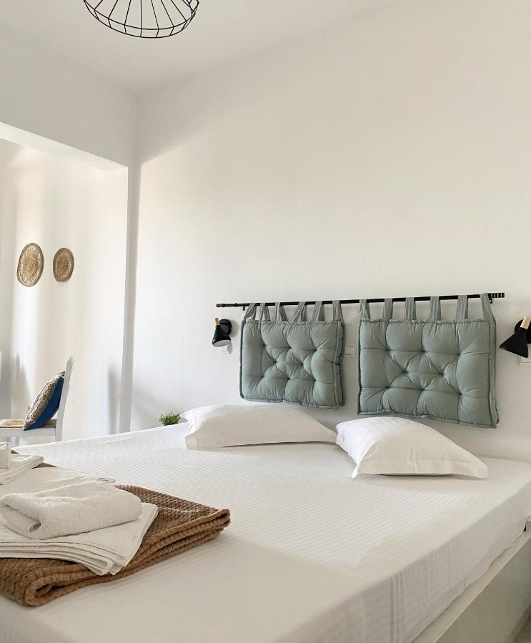 Fikas Hotel Naxos City Exterior photo