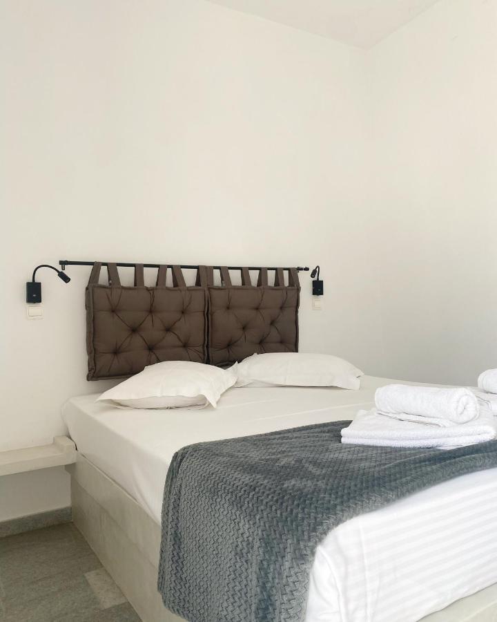 Fikas Hotel Naxos City Exterior photo