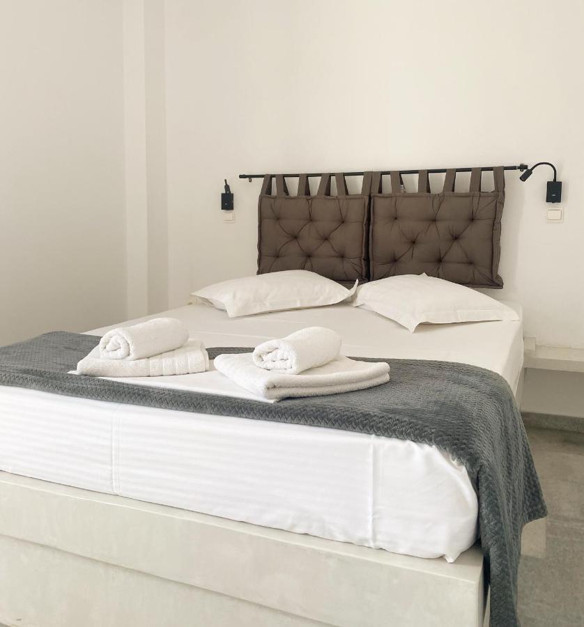 Fikas Hotel Naxos City Exterior photo