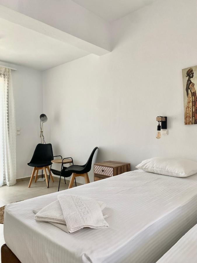 Fikas Hotel Naxos City Exterior photo