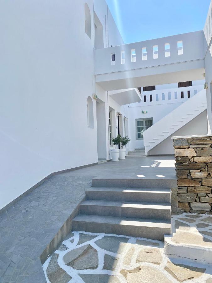 Fikas Hotel Naxos City Exterior photo