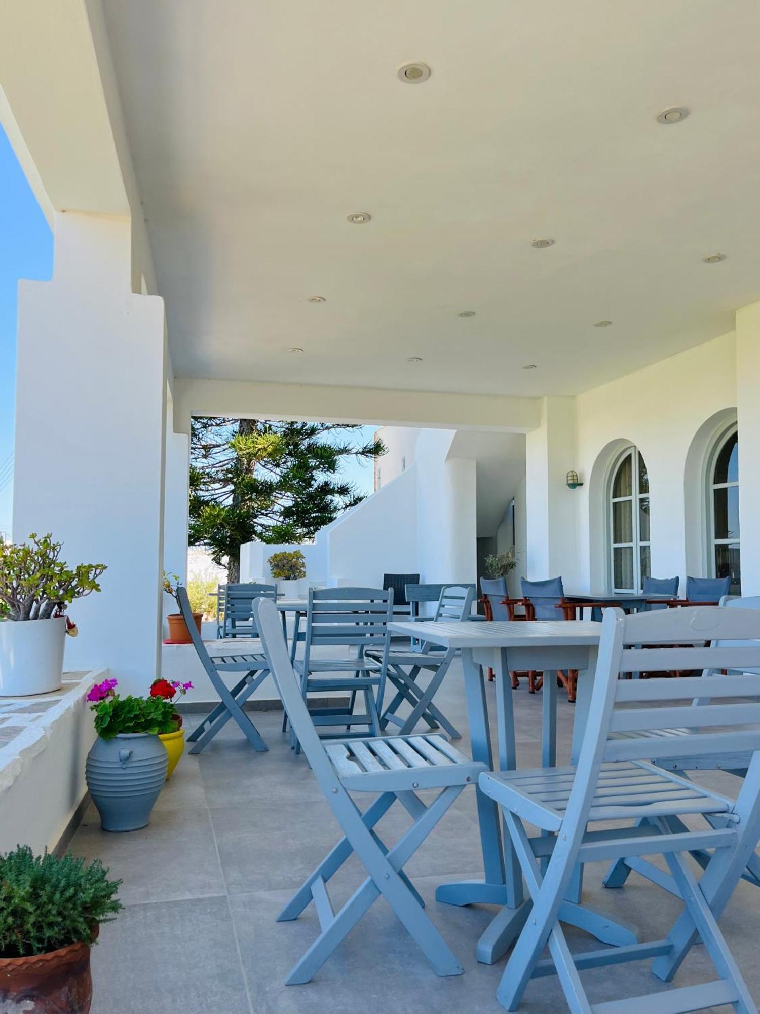 Fikas Hotel Naxos City Exterior photo